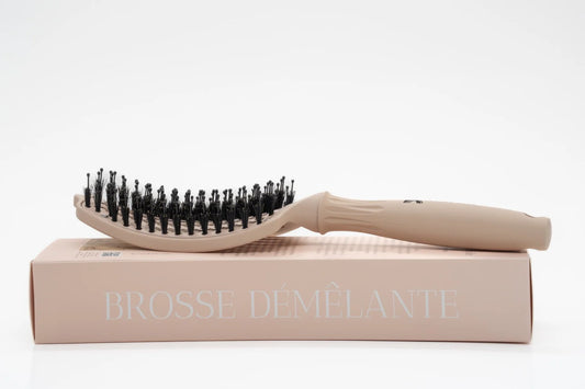 Signé Kevins Kyle - BROSSE DÉMÊLANTE